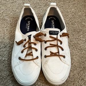 SPERRY slip on. Size 8